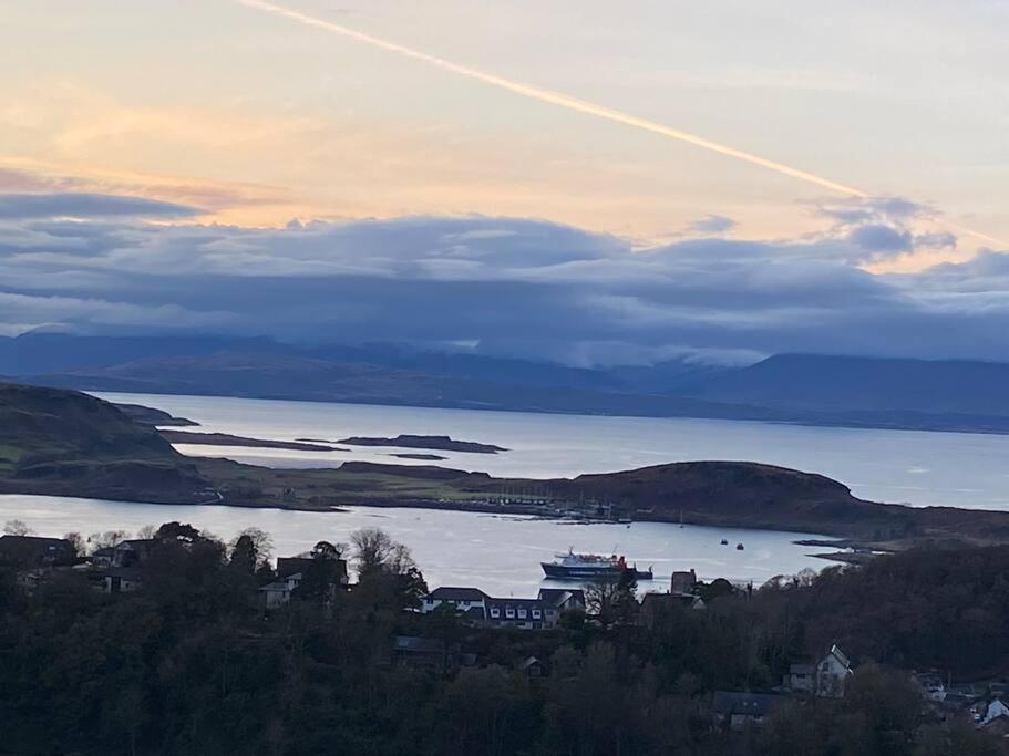 Newly Refurbished Town Centre Apartment Oban Extérieur photo